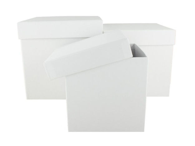 Slika Poklon kutija kockasta x3 kom bijela 16x16 14x14 12x12cm