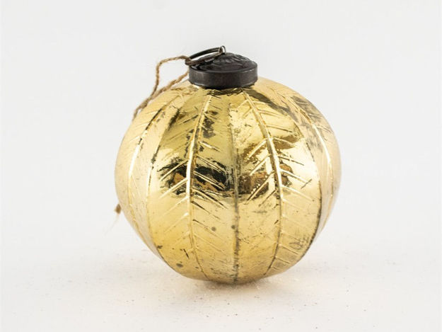 Slika Staklena kuglica listovi papra 10cm zlatna
