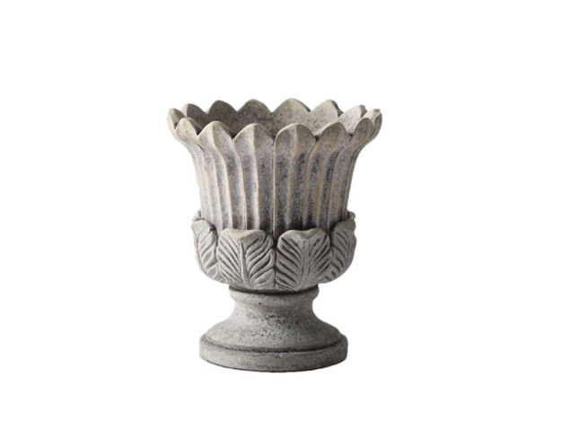 Slika Cement posuda na nogu 16.3x16.3x18.5cm.